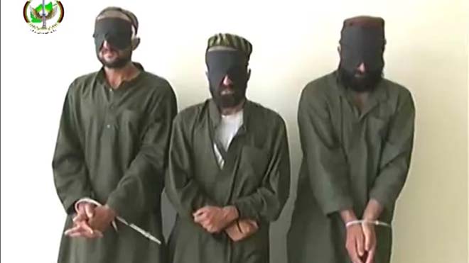 یک فرمانده طالب با سه زیر دستش در هلمند بازداشت شد