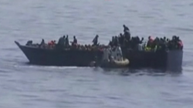 گارد ساحلی ایتالیا دو هزار پناهجو را از غرق شدن در آب های لیبیا نجات داد