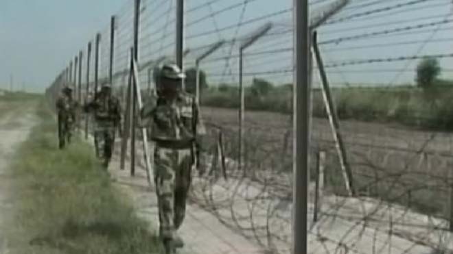 هند از کشته شدن سه سربازش در مرز با پاکستان خبر می دهد