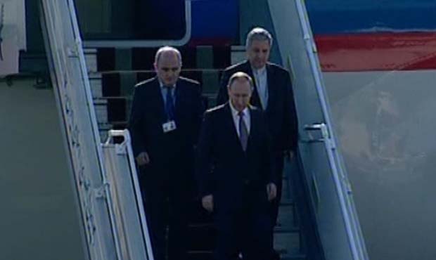 رییس جمهور روسیه برای شرکت در نشست کشورهای صادر کننده گاز وارد تهران شد
