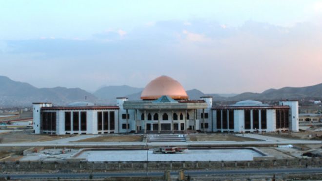 افتتاح ساختمان جدید شورای ملی افغانستان با حضور نخست وزیر هند