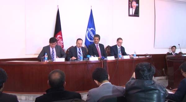 بانک توسعه آسیایی ۱٫۲ میلیارد دالر در بخش تقویت انرژی برق به افغانستان کمک می کند