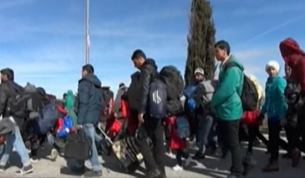 مقدونیه مرزهایش را به روی پناهجویان افغانستانی بسته کرد