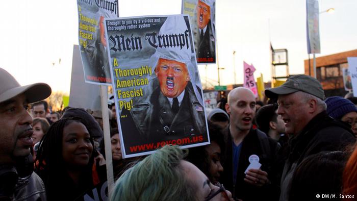 رهپیمایی صدها تن در امریکا برضد دونالد ترامپ