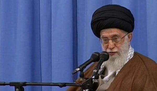 انتقاد رهبر ایران از کشورهای اسلامی در کار همکاری با آمریکا
