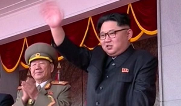 برگزاری جشن برای پایان کنگره حزب حاکم کوریای شمالی