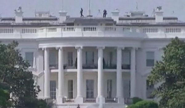 تیراندازی ماموران سرویس مخفی آمریکا به یک مرد مسلح در نزدیکی کاخ سفید