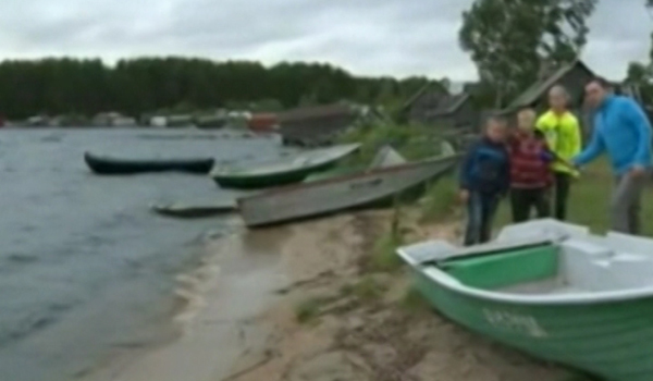 چهارده کودک در نتیجه واژگون شدن قایق در روسیه جان باختند