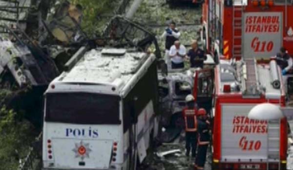 انفجار در استانبول ۱۱ کشته و ۳۶ زخمی برجا گذاشت