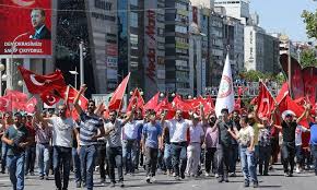 حمایت هواداران رییس جمهور ترکیه از برقراری حالت اضطرار در این کشور