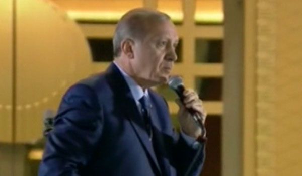 اردوغان: آمریکا از میان ترکیه و فتح الله گولن یکی را انتخاب کند