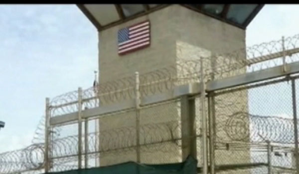 آمریکا ۱۵ تن از زندانیان زندان گوانتانامو را به امارات متحده عربی فرستاده است