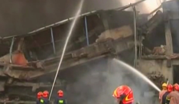 آتش سوزی دریک کارخانه در بنگلادش جان ۲۱ تن را گرفت