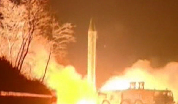 کوریای شمالی ۳ موشک بالستیک به سمت آب شرقی کوریای جنوبی شلیک کرد