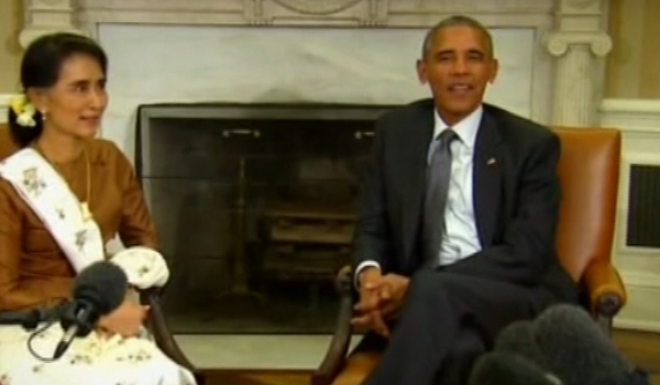 اوباما در دیدار با آنگ سان سوچی از لغو تحریم ها علیه میانمار خبر داد
