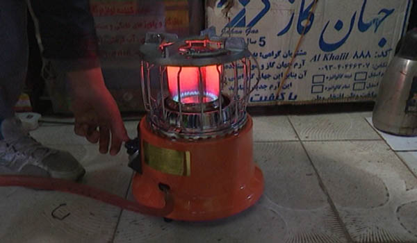 انتقاد باشندگان کابل از ورود بخاری های بی کیفیت در کشور