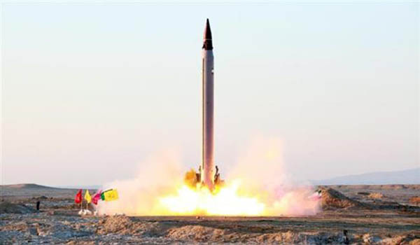 پرتاب موشک آزمایشی از سوی ایران