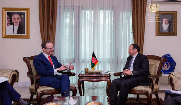 دیدار صلاح الدین ربانی وزیر امور خارجه کشور با سفیر بریتانیا در کابل