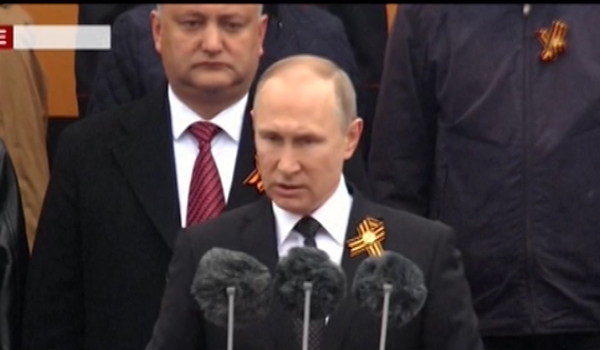پوتین: مبارزه جدی علیه تروریسم نیازمند انسجام جامعه جهانی است