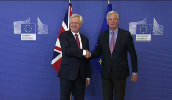 گفتگوها برای خروج بریتانیا از اتحادیه اروپا به گونه رسمی آغاز شده است