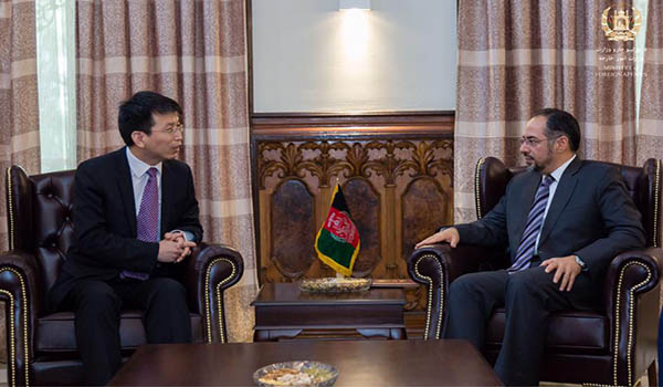 دیدار صلاح الدین ربانی وزیر امور خارجه کشور با کاردار سفارت چین مقیم کابل