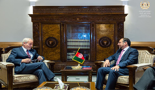 صلاح الدین ربانی وزیر امور خارجه کشور با سفیر بریتانیا در کابل دیدار کرد