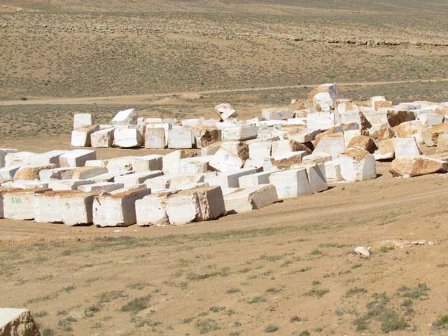 قرارداد استخراج معدن نمک غوریان ولایت هرات با یک شرکت خصوصی امضا شد