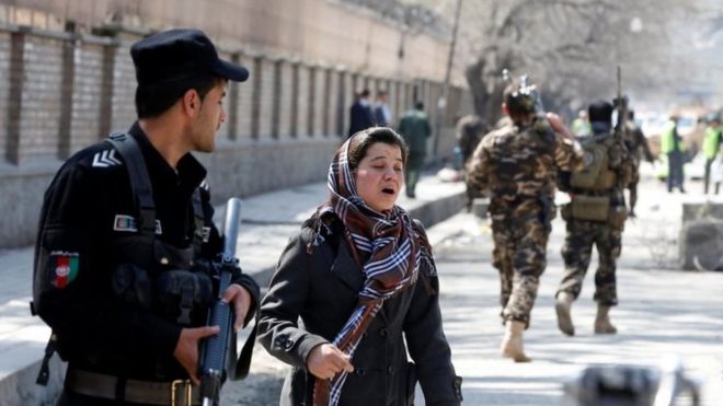 به شهادت رسیدن نزدیک به سی تن در پی حمله انتحاری در کابل
