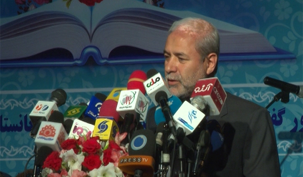 نمایشگاه کتاب جمهوری اسلامی ایران در دانشگاه کابل برگزار شد