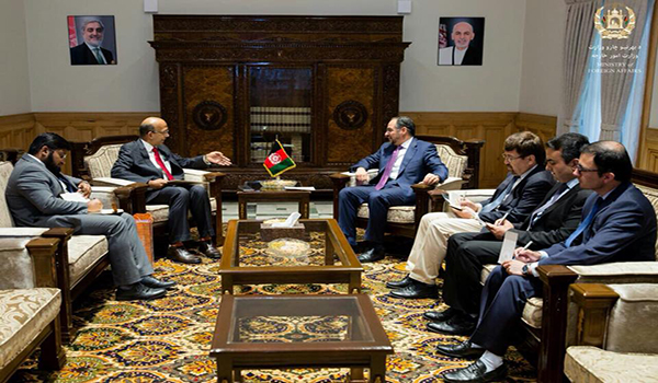 دیدار تعارفی وزیر خارجه کشور با سفیر جدید هند مقیم کابل