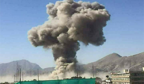 دوازده تن در نتیجه یک حمله انتحاری در غرب کابل شهید شدند