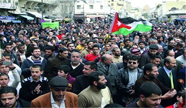 ده‌ ها هزار تن در اردن برای سومین روز متوالی علیه دولت تظاهرات کردند