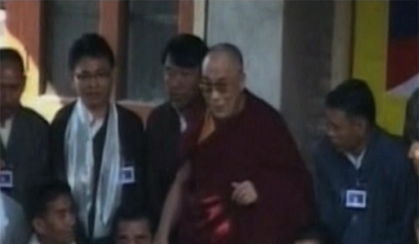 رهبر بوداییان تبت خواهان برگشت پناهجویان به کشورهایشان شد