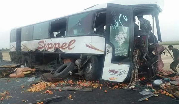 درپی وقوع یک رویداد ترافیکی در شاهراه کندهار- هرات ۱۵ تن جان باختند