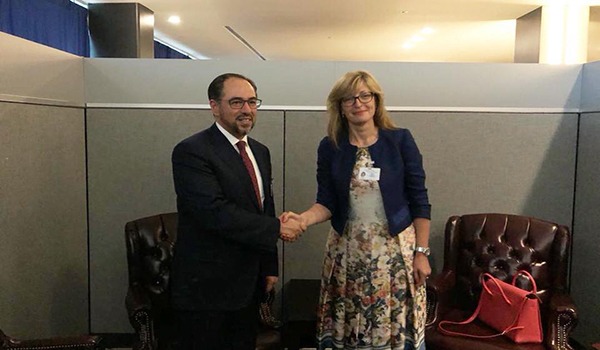 وزیر امور خارجه کشور در حاشیه نشست مجمع عمومی سازمان ملل با وزیر خارجه بلغاریا دیدار کرد