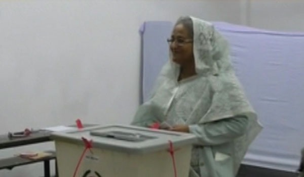 نخست وزیر کنونی بنگلادش پیروز انتخابات پارلمانی این کشور شد