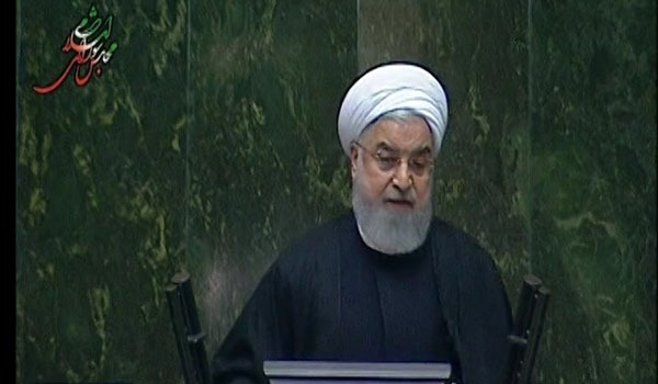 روحانی: هدف اصلی آمریکا به زانو درآوردن نظام ایران است