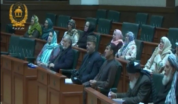 خوشبینی سناتوران نسبت به نشست طالبان و آمریکا در امارت متحد عرب