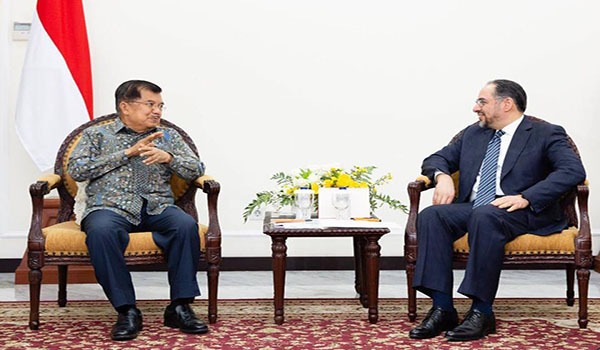 دیدار وزیر امور خارجه کشور با معاون رییس جمهور اندونیزیا