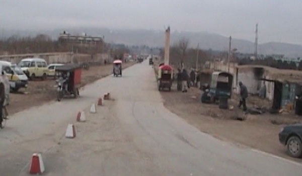 گروگان گیری شصت راننده موتر باربری از سوی طالبان در سمنگان