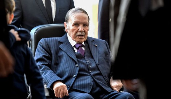 عبدالعزیز بوتفلیقه رییس جمهور الجزایر استعفا می کند