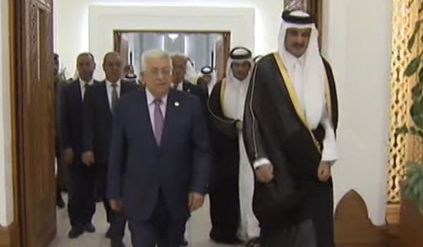 رییس تشکیلات خودگردان فلسطین با امیر قطر دیدار و گفتگو کرد