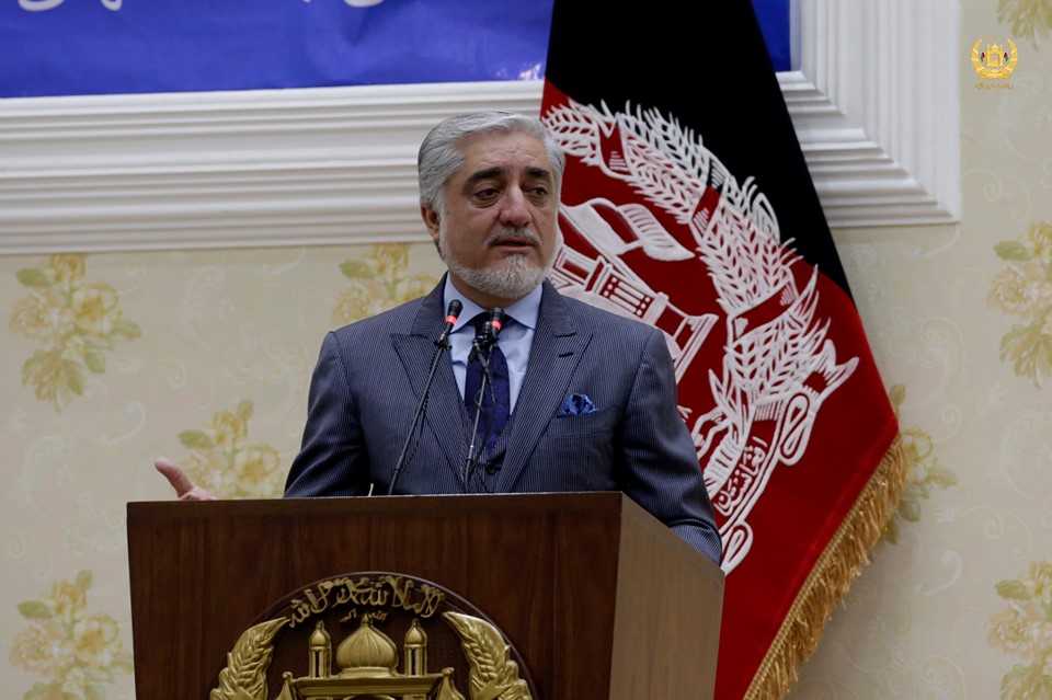 عبدالله: ادامه جنگ در افغانستان به نفع هیچ کشور نیست