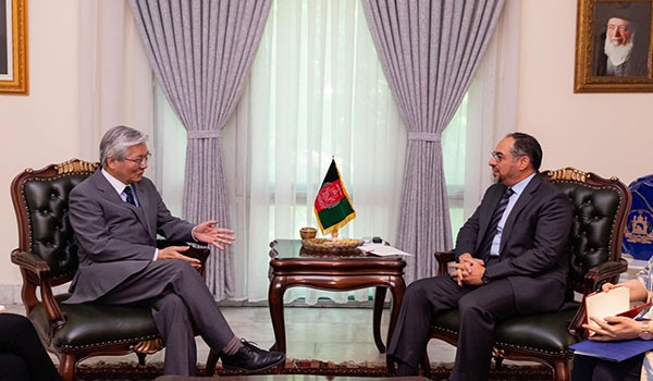دیدار وزیر امور خارجه کشور با فرستاده ویژه سازمان ملل برای افغانستان