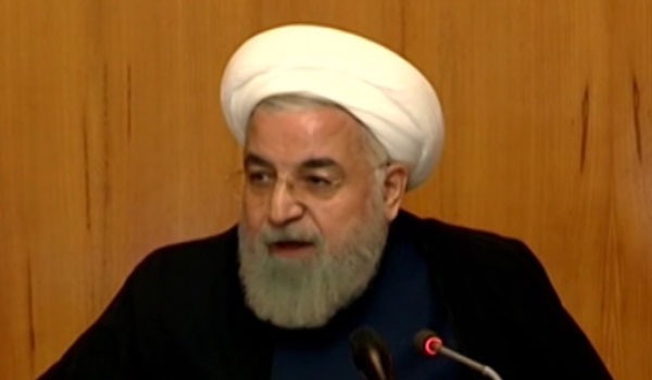 روحانی: تنگه هرمز جای بازی با مقررات بین المللی نیست