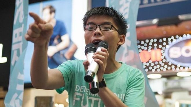 جاشوا وانگ از فعالان سرشناس دموکراسی خواه درهنگ کنگ بازداشت شد