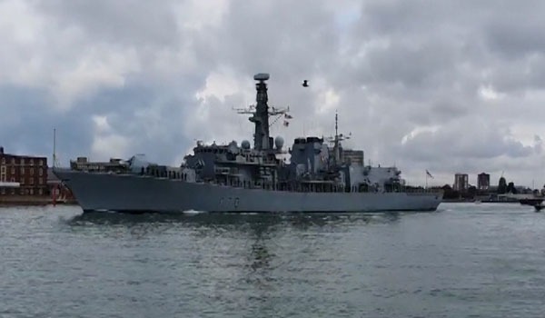 بریتانیا یک کشتی جنگی دیگر به خلیج فارس اعزام کرد