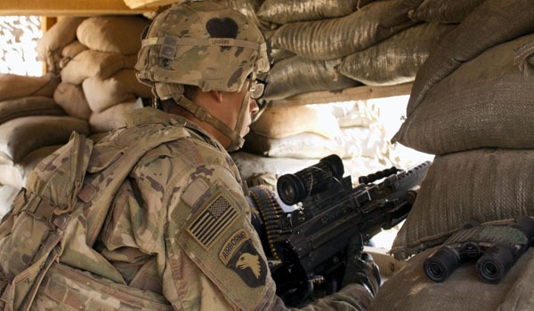 تیراندازی یک نظامی خارجی بر یک سرباز ارتش در غرب افغانستان