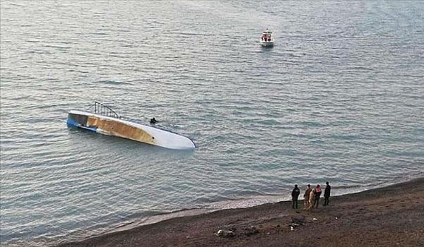 هفت شهروند افغان بر اثر واژگون شدن یک قایق در دریاچه وان ترکیه جان باختند