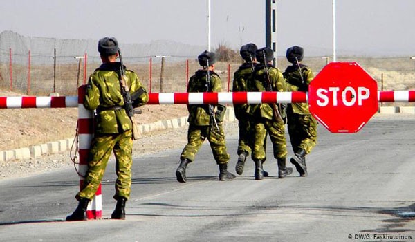 در پی درگیری نیروهای مرزی تاجیکستان با قاچاقبران مواد مخدر دو قاچاقبر کشته شدند